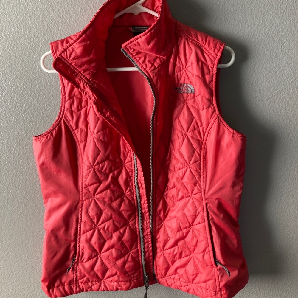 The North Face Women’s medium coral pink vest